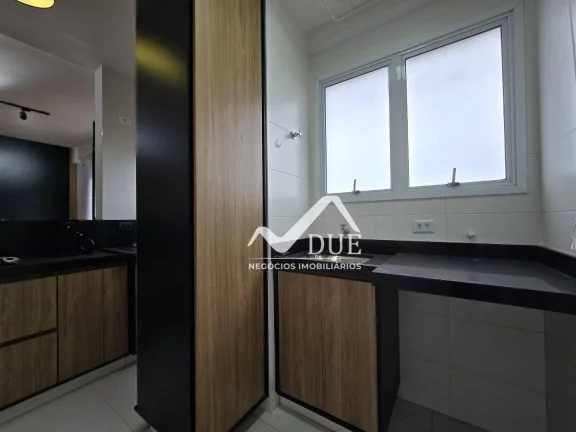 Imagem Apartamento com 2 dormitórios à venda, 65 m² por R$ 600.000,00 - Vila Matias - Santos/SP