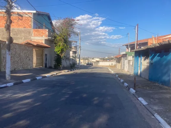 Imagem Terreno à venda, 750 m² por R$ 950.000,00 - Vila Júlia - Poá/SP