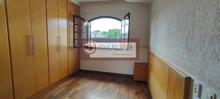 Imagem Sobrado 3 Dormitórios e 3 Suítes em Cidade Dutra - São Paulo: Locação por R$ 4.700