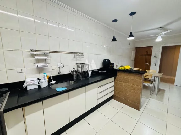 Imagem Apartamento à venda com 3 dormitórios na Pompéia, em Santos