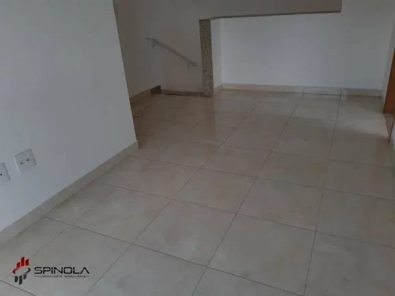 Imagem Casa com 2 dormitórios à venda, 67 m² por R$ 315.000,00 - tude basto - Praia Grande/SP