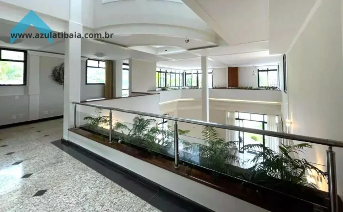 Imagem Casa de Alto Padrão à Venda Condomínio Flamboyant Atibaia