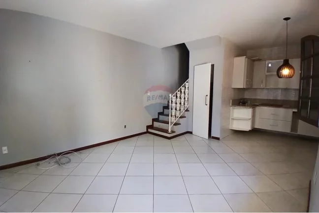 Imagem Casa com 2 quartos, 87m² á venda em vila Valqueire, Rio de Janeiro.