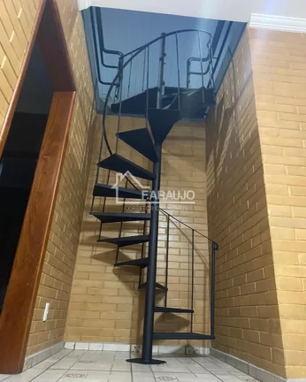 Imagem Casa em condomínio fechado para venda em Sorocaba-SP! 3 Quartos e 311m² no Jardim Ibiti, Sorocaba-SP