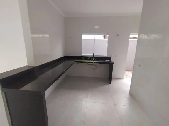 Imagem Casa nova com 2 dorms, Piscina com cascata à venda em Peruíbe/SP