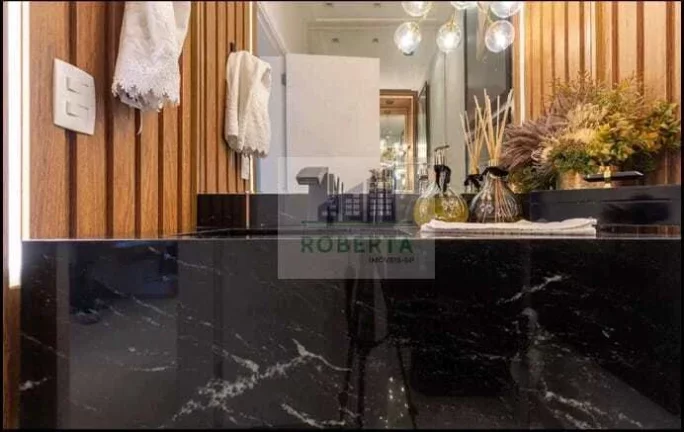 Imagem CASA À VENDA NO JARDIM PETRÓPOLIS COM 4 DORMITÓRIOS