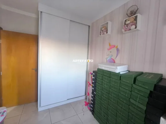Imagem Apartamento Meneghetti ll, rico em modulados, 2 dorm. sendo 1 suíte. Excelente