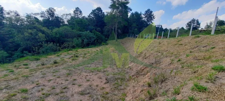 Imagem Terreno À Venda em Condomínio cercado pela Natureza com 3203m²
