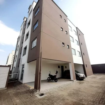 Imagem Apartamento com 2 dormitórios e 1 vaga de garagem no Cordeiros parte alta - Itajaí/SC