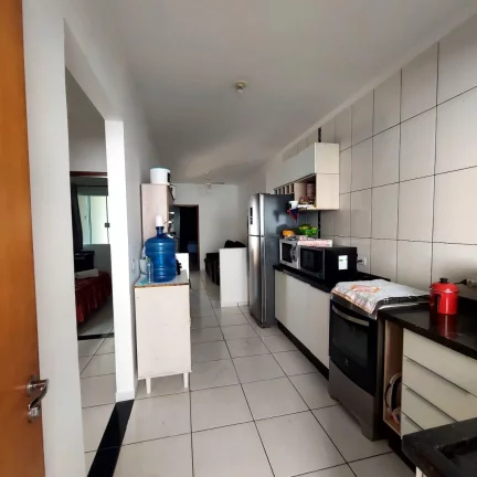 Imagem Casa Geminada para Venda em Sarandi, Parque Residencial Bom Pastor, 3 dormitórios, 1 banheiro, 2 vagas