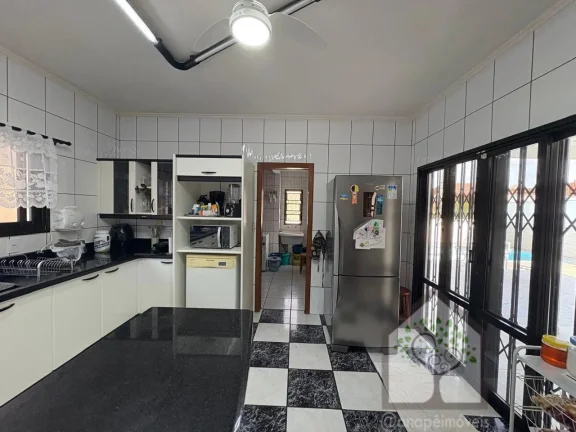 Imagem Casa com 5 Suítes em Jurerê Internacional