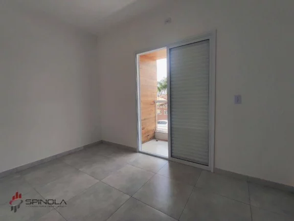 Imagem Casa com 2 dormitórios à venda, 51 m² por R$ 310.000,00 - Maracanã - Praia Grande/SP