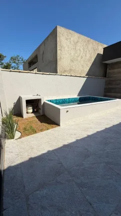 Imagem Casa para Venda em Itanhaém, Nova Itanhaém (Interior), 2 dormitórios, 1 suíte, 1 banheiro, 2 vagas