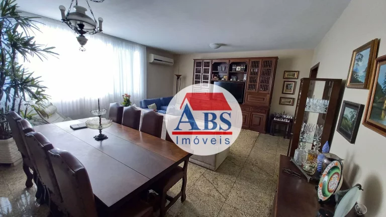 Apartamento com 3 dormitórios à venda, 167 m² por R$ 720.000 - Pompéia - Santos/SP a uma quadra da praia
