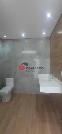 Imagem Sobrado à venda 3 Quartos, 2 Vagas, 250M², Vila Monumento, São Paulo - SP
