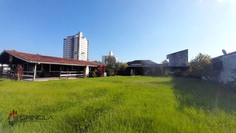 Imagem Terreno à venda, 1096 m² por R$ 2.600.000,00 - Solemar - Praia Grande/SP