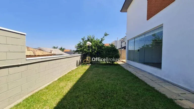 Imagem Casa à venda Residencial 5 com 4 dormitórios à venda, 620 m²