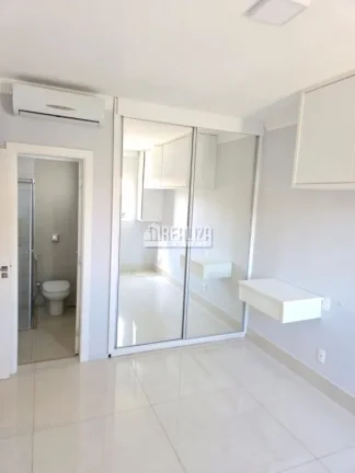 Imagem Apartamento de 3 dormitórios com móveis planejados e piscina no Condomínio Residencial Nas Rocas, bairro Olinda, em Uberaba