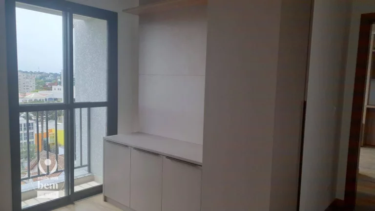 Imagem Lindo apartamento com ARMÁRIOS NOVOS à venda por R$ 811.033,42 - Alto da Glória - Curitiba/PR