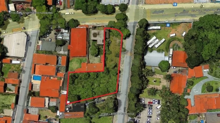 Imagem Terreno à venda, 945 m² por R$ 800.000,00 - Centro - Poá/SP