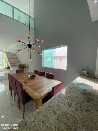 Imagem Casa no Condomínio Terras Alphaville 2 - Sobrado com Piscina e Área Gourmet - Confira!