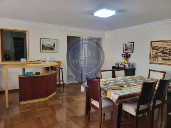Imagem Imperdível apartamento à venda na Vila Mariana! 3 quartos, 1 suíte, 2 salas, 3 banheiros, 1 vaga de garagem - 123m².