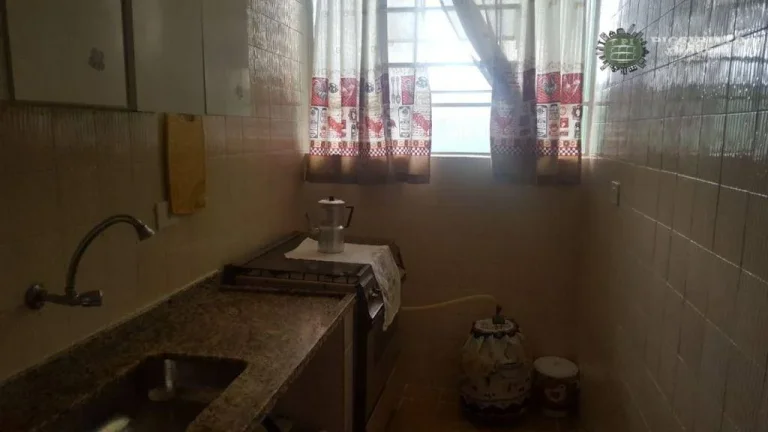 Imagem Apartamento com 2 dormitórios à venda, 56 m² por R$ 290.000,00 - Mirim - Praia Grande/SP