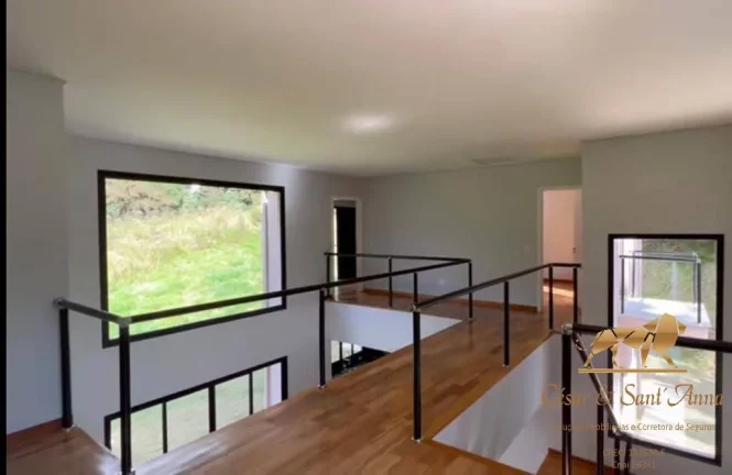 Imagem Linda Casa a Venda em Condomínio fechado em Campos do Jordão-SP