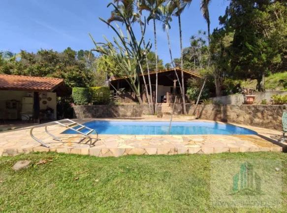Imagem Chácara com 3 quartos, 1300m2, à venda em Mairiporã, Terra Preta