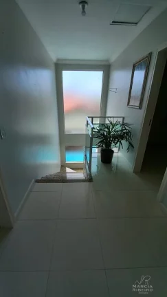 Imagem Casa com 3 dormitórios bairro Ingleses do Rio Vermelho