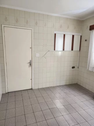 Imagem VENDO LINDO SOBRADO COM 03 DORMITÓRIOS NO RESIDENCIAL INGAI!