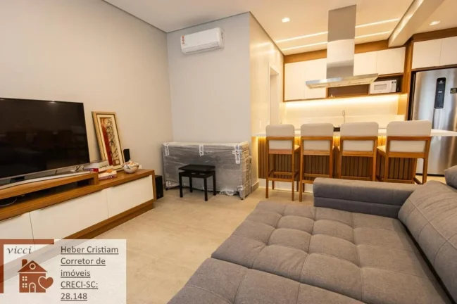 Imagem Lindo Triplex - 50 mts da Praia