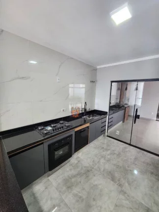 Imagem Casa com 3 dormitórios à venda, 157 m² por R$ 779.000,00 - Villa Verde - Bragança Paulista/SP