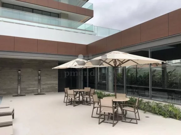 Imagem Apartamento de Alto Padrão à venda na Rua Curitiba com 2 suites e 5 vagas, 332m2