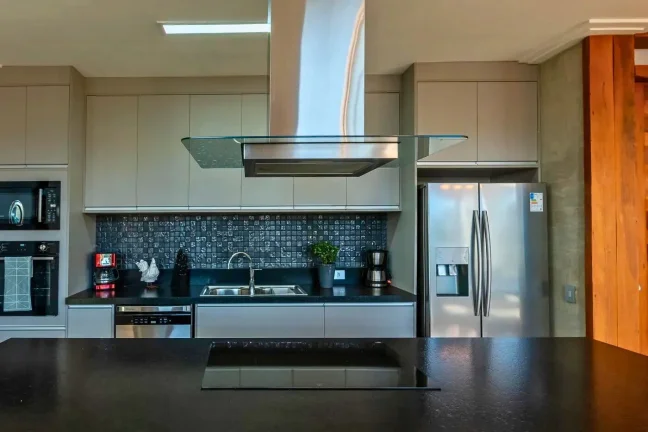Imagem Design Contemporâneo e Serenidade: Sua Residência de Alto Padrão no Reserva Figueiredo