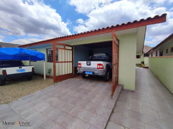 Imagem Casa para Venda em São José dos Pinhais, São Marcos, 3 dormitórios, 1 banheiro, 2 vagas
