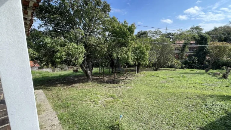 Imagem Chácara de 2.183 m2 com 2 Quartos, Sala, Cozinha e Banheiro – Oportunidade Imperdível!