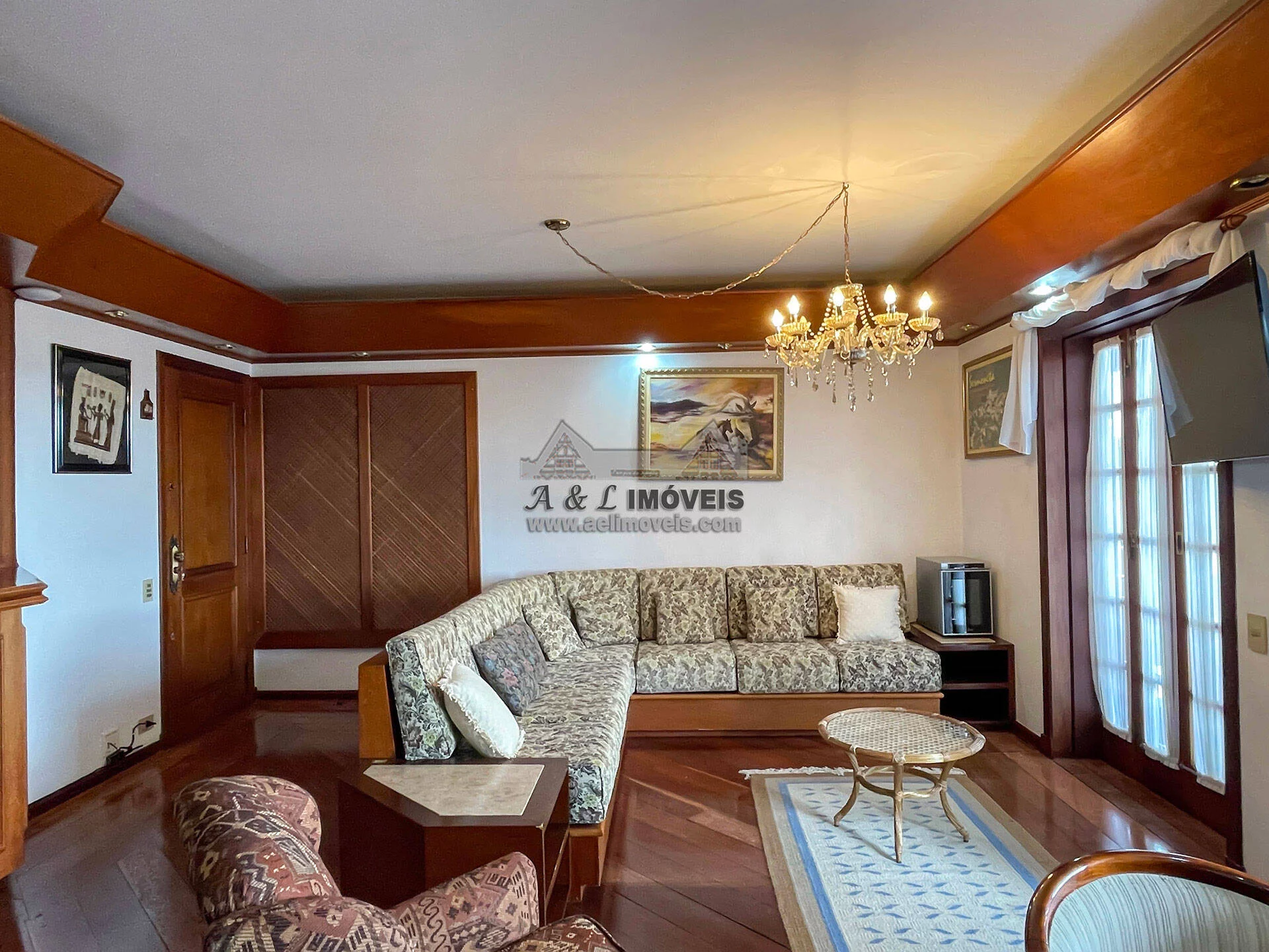 Imagem Apartamento à venda em Campos do Jordão - Imóvel com vista panorâmica
