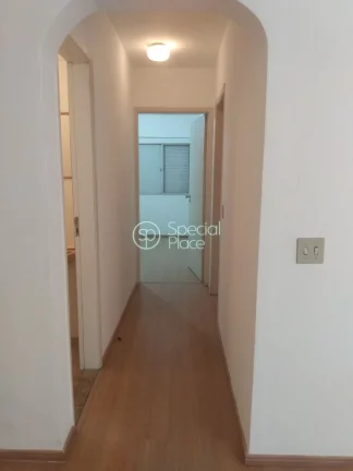 Imagem Oportunidade para reforma. Apartamento com 96m2, 2 dormitórios ( 2 suítes ) e 2 vagas na garagem. ...