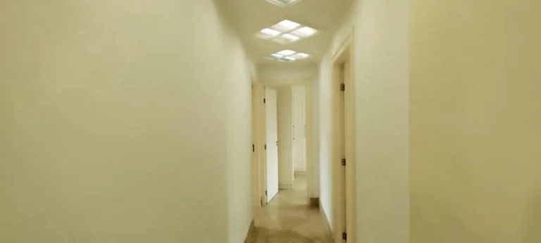 Imagem Apartamento 157 M², 3Q, 3 Suítes, Sala 3 ambientes, 5 Banheiros, 4 Vagas demarcadas, Depósito, Varanda Gourmet, Sauna, Piscina Adulto e infantil.