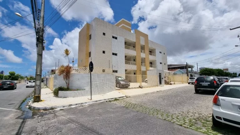 Imagem Apartamento com 2 dormitórios à venda, 64 m² por R$ 275.000,00 - Jardim 13 de Maio - João Pessoa/PB