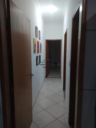 Imagem Casa à venda no bairro Olaria - Lorena/SP