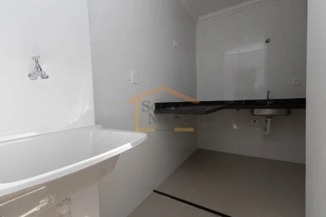 Imagem Apartamento com 39,05m², dispõe de 2 dormitórios, sala para dois ambientes, cozinha com gabinete ...