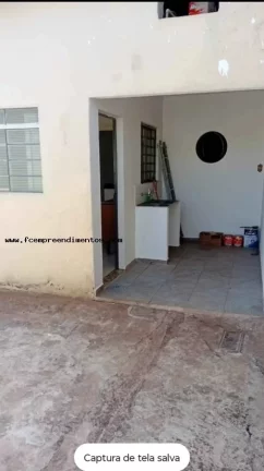 Imagem Casa para Venda em Limeira, Jardim Vista Alegre, 3 dormitórios, 1 suíte, 2 banheiros, 2 vagas