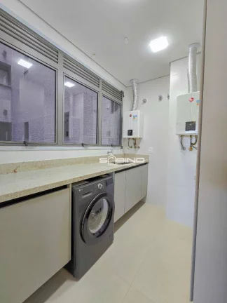 Imagem Apartamento pé na Areia frontal à Venda, com 4 suítes 208m² - 3 vagas, Riviera de São Lourenço Bertioga SP