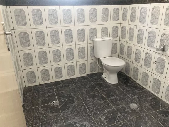 Imagem Casa com 2 dormitórios para alugar, 40 m² por R$ 1.400,00/mês - Calmon Viana - Poá/SP
