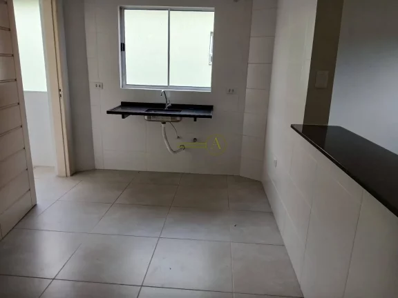 Imagem Casa sobreposta bem localizado à venda em Peruíbe
