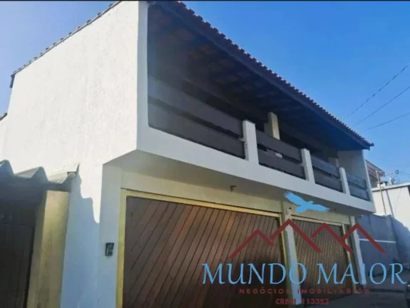 Sobrado com Espaço Gourmet, Varanda Gigante e 4 Vagas Pronto para mudar!