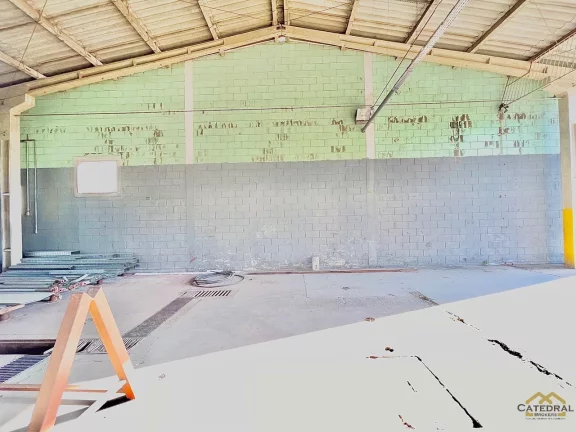 Imagem Área de 10000m² com galpão na Rodovia Anhanguera - Distrito Industrial - Jundiaí
