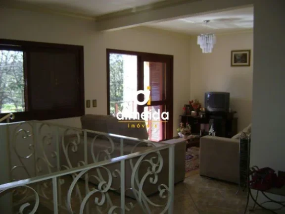 Imagem Casa 4 dormitórios à venda Nossa Senhora de Lourdes Santa Maria/RS
